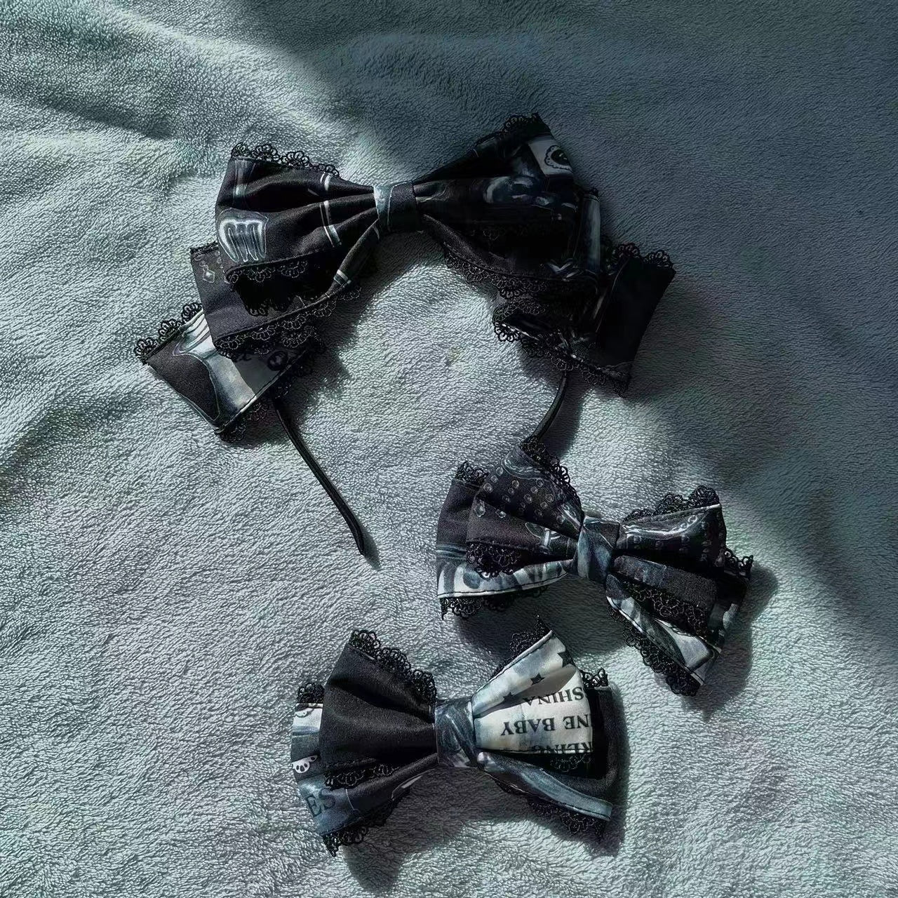 Kawaii Fashion Goth Dress Midnight Velvet Whisper A-Line Ensemble  
Ethereal Chiffon Dreamscape Layered Dress  
Moonlit Silk Lace Harmony Set  
Twilight Blossom A-Line Elegance  
Melancholy Rose Black Belted Surprise  
Jasmine Moonbeam Pullover