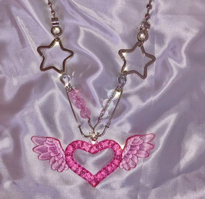 Kawaii fashion accessory whimsical heartstrings pendant necklace